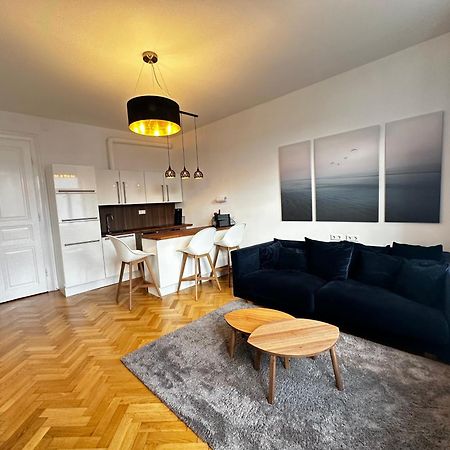 Luxury 3 Bedroom Apartment Near Schoenbrunn Palace Βιέννη Εξωτερικό φωτογραφία
